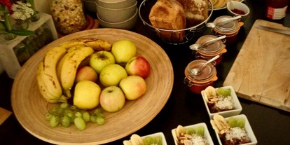 Naturhotel - auch für Familien mit Kindern - Frankreich - bio-veganes Frühstücksbuffet - Abriecosy