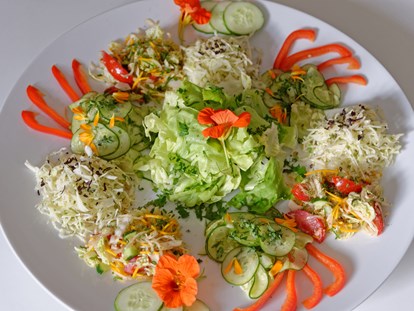 Naturhotel - Bio-Küche: Rein vegetarische Küche - Das Essen ist vegetarisch, auf Wunsch vegan - Haus Sonne - das vegetarische Bio-Hotel