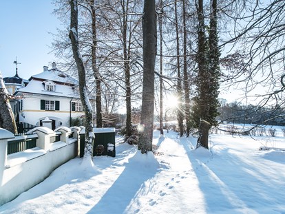 Naturhotel - Spa-Bereich mit mind. 2 unterschiedlichen Saunen - Münsing - Winter Biohotel Schlossgut Oberambach - Schlossgut Oberambach