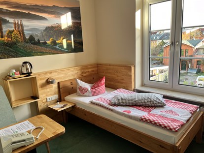 Naturhotel - Fasten-Kompetenz - Bio Hotel Amadeus: Einzelzimmer Steiermark - Biohotel Amadeus