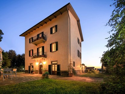Naturhotel - Toskana - BIO HOTEL La Pievuccia: Haus mit Garten - La Pievuccia