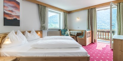 Naturhotel - Green Meetings werden angeboten - Sankt Vigil in Enneberg - Doppelzimmer Komfort - Bio & Bikehotel Steineggerhof