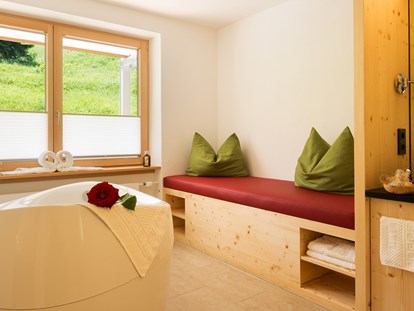 Naturhotel - Umgebungsschwerpunkt: Berg - Zöblen - Zimmer - Biohotel Mattlihüs in Oberjoch