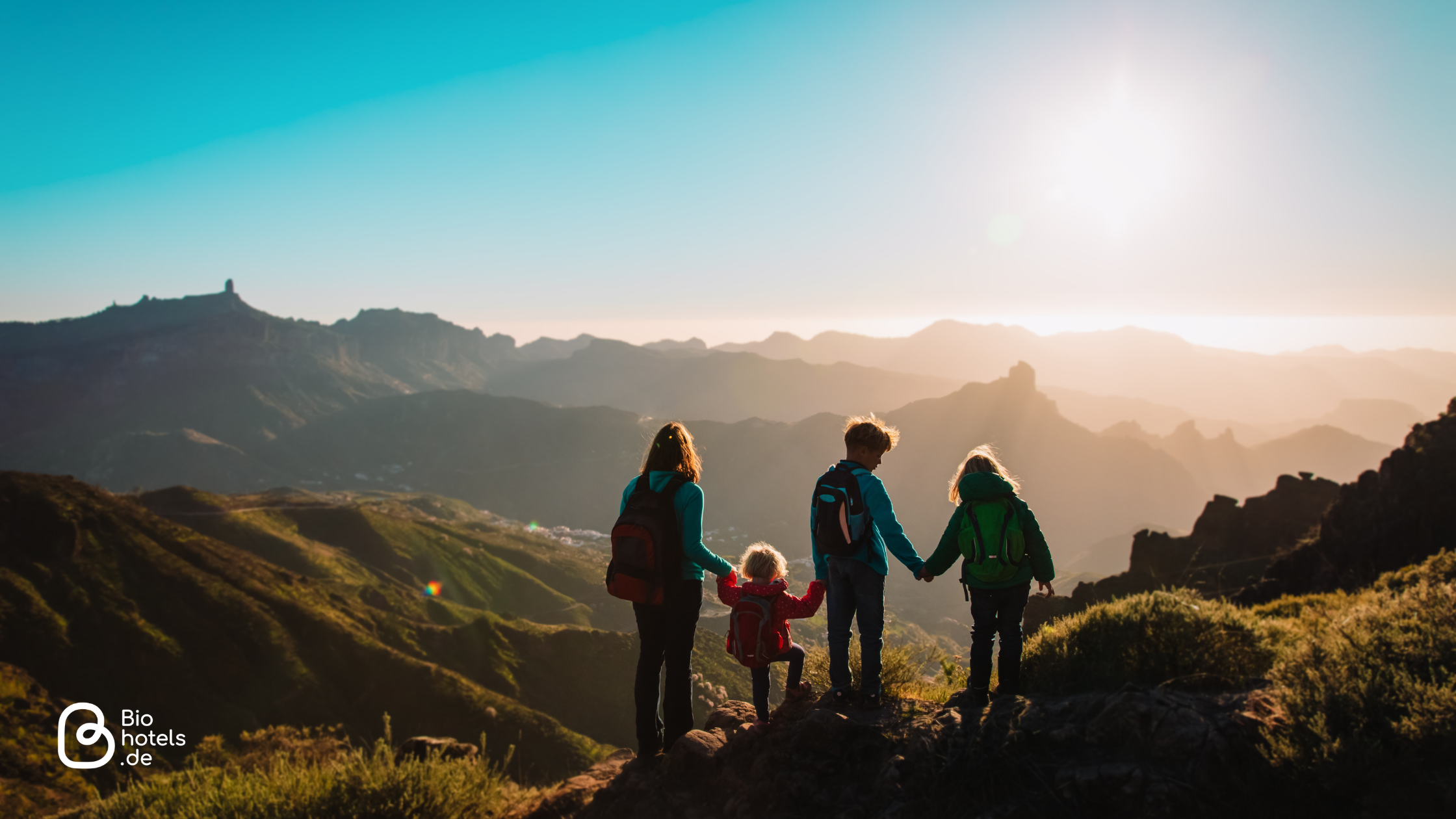 Nachhaltiger Familienurlaub: Umweltfreundlich reisen mit Kindern - Biohotels.de