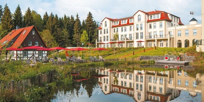 Nature hotel - Bio-Anteil: mind. 50% Bio - Buhla - Hotelteich des Spa- und Wellnesshotels - Naturresort Schindelbruch