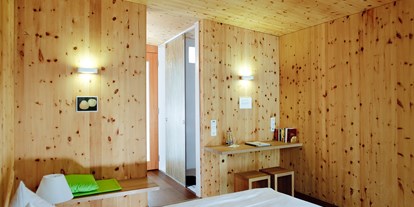 Naturhotel - Bio-Küche: 100% biologische Küche - Oberbayern - Zirbenholzzimmer  - Hörger Biohotel Tafernwirtschaft