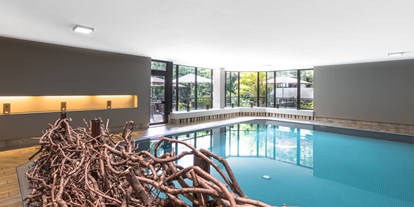 Nature hotel - Bio-Küche: Vollwertküche - Maschl - 24-Stunden Hallenbad - Schwimmen rund um die Uhr  - Gartenhotel Theresia****S