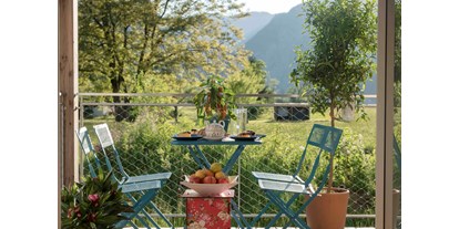 Naturhotel - PLZ 5532 (Österreich) - So beginnt der der Tag für Sie in der Ferienwohnung THE GREEN LODGE  mit Blick ins Grüne und die Berge... - THE GREEN LODGE 