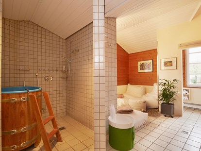 Nature hotel - Sonnenterrasse - Burkardroth - Stiller Raum - LindenGut - das Bio-Gästehaus
