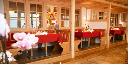 Naturhotel - auch für Familien mit Kindern - Trog - Restaurant mit saisonaler und regionaler Küche - Bio-Bauernhof Petschnighof