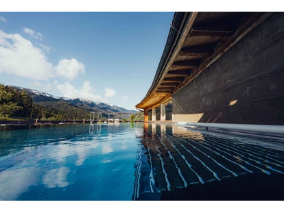 Naturhotel - Bio-Hotel Merkmale: Ökologische Architektur - Ramsau (Berchtesgadener Land) - Rooftop Pool - Holzhotel Forsthofalm
