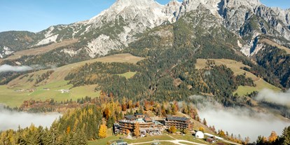 Naturhotel - Umgebungsschwerpunkt: Berg - PLZ 83088 (Deutschland) - Alleinlage auf 1050 Metern - Holzhotel Forsthofalm
