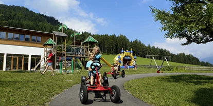 Nature hotel - Zertifizierte Naturkosmetik - Drußnitz - Abenteuerspielplatz - BIO-Kinderhotel Kreuzwirt
