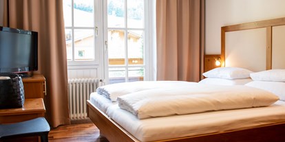 Nature hotel - Umgebungsschwerpunkt: Land - Floitensberg - Schlafzimmer - The RESI Apartments "mit Mehrwert"