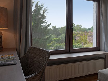 Nature hotel - Rezeption: 24 h - Wermelskirchen - Land Gut Höhne