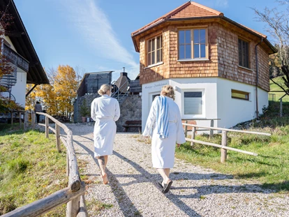 Nature hotel - Ökoheizung: Holzheizung: nein - Oberau (Landkreis Garmisch-Partenkirchen) - Gesund mit Kneipp: Kneipp-Kuren im Therapiezentrum Eggensberger - Biohotel Eggensberger