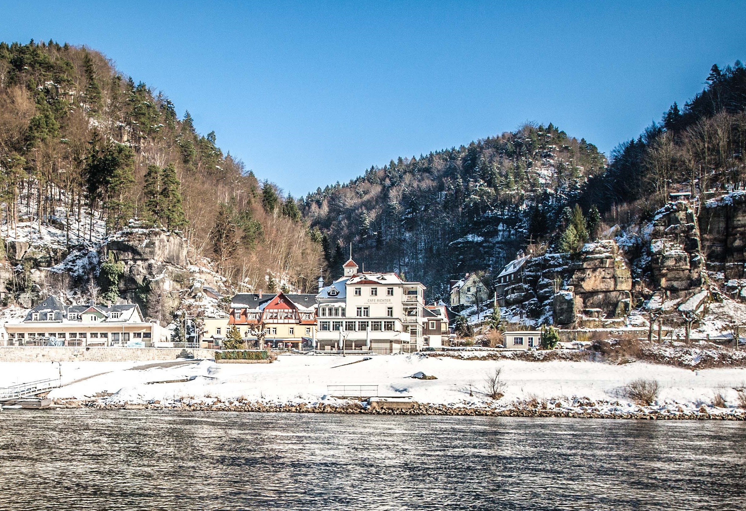 Naturhotel: Ein Wintertraum in Eis und Schnee  - Bio- & Nationalpark-Refugium Schmilka