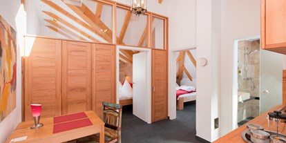Naturhotel - barrierefrei: Barrierefreie Zimmer vorhanden - PLZ 91619 (Deutschland) - BIOHOTEL KUNSTQUARTIER
