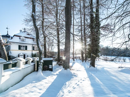 Naturhotel - auch für Familien mit Kindern - Feldafing - Winter Biohotel Schlossgut Oberambach - Schlossgut Oberambach