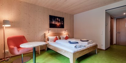 Naturhotel - Ökoheizung: Holzheizung: ja, Scheitholz - PLZ 38489 (Deutschland) - Hotel 11 Eulen / Uhlenköper-Camp Uelzen