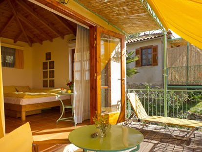 Nature hotel - Ökoheizung: Wärmepumpe - Greece - BIO HOTEL Mani Sonnenlink: Bungalow - Bio Gästehaus Mani Sonnenlink