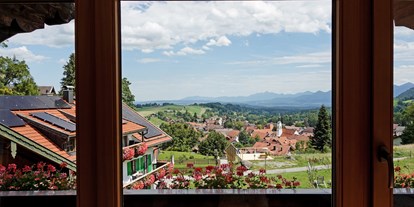 Naturhotel - Bad Kohlgrub - Ein einzigartiges Panorama direkt vor unserem Biohotel.  - moor&mehr Bio-Kurhotel