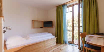 Nature hotel - Bio-Küche: 100% biologische Küche - Bad Aibling - BIO HOTEL Alter Wirt: 
Einzelzimmer Jakob - Alter Wirt