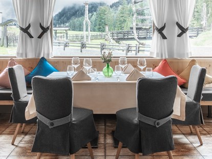 Naturhotel - Bio-Hotel Merkmale: WLAN-Nachtabschaltung - Trentino-Südtirol - Dolomitisches Interieur - Aqua Bad Cortina & thermal baths