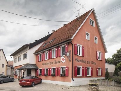 Nature hotel - BIO HOTELS® certified - Tiefenbach (Landkreis Biberach) - BIO HOTEL Bio-Hotel und Restaurant Rose: Aussenansicht - Bio-Hotel und Restaurant Rose