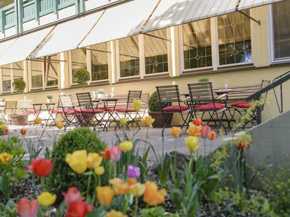 Nature hotel - BIO HOTELS® certified - Heimenkirch - Biohotel Mohren: Terrasse - Biohotel Mohren