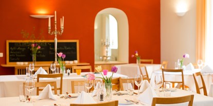 Naturhotel - Bio-Restaurant (nur für Hotelgäste): Öffentliches Restaurant - Mols - Schloss Wartegg