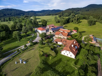 Nature hotel - Müllmanagement: Mehrweg-Geschirr - Passau (Passau) - Farma Sonnberg - Biofarm Sonnberg