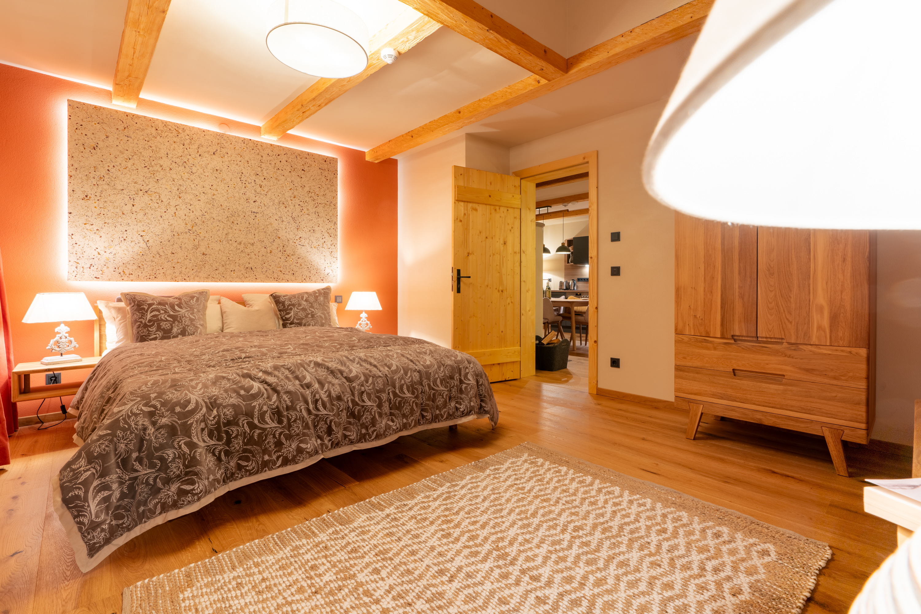 Biohotel: Schlafzimmer mit herrlich duftendem Organoid in der Ringelblume. - BIO-NATURIDYLL WIESENGRUND