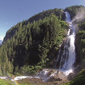 Biohotel: Der Stuibenfall - Tirols höchster Wasserfall - direkt unter unserem Hof - Bio & Reiterhof der Veitenhof
