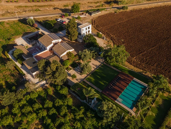 Biohotel: Biohotel La Casa die Melo: Der Bio-Agriturismo von Oben - Bio-Agriturismo "La Casa di Melo"