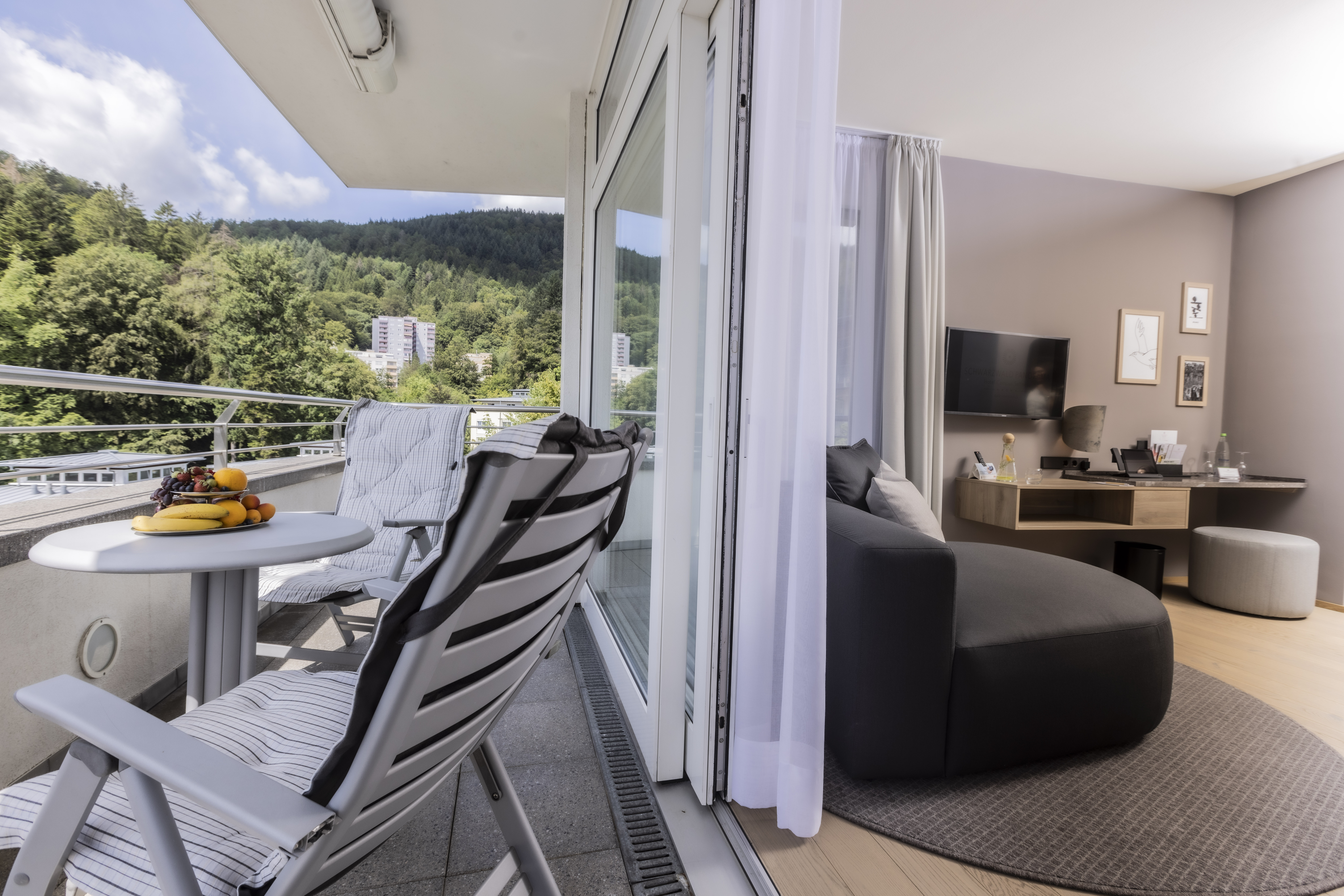 Biohotel: Circular Living Designzimmer Falkenstein Deluxe - SCHWARZWALD PANORAMA