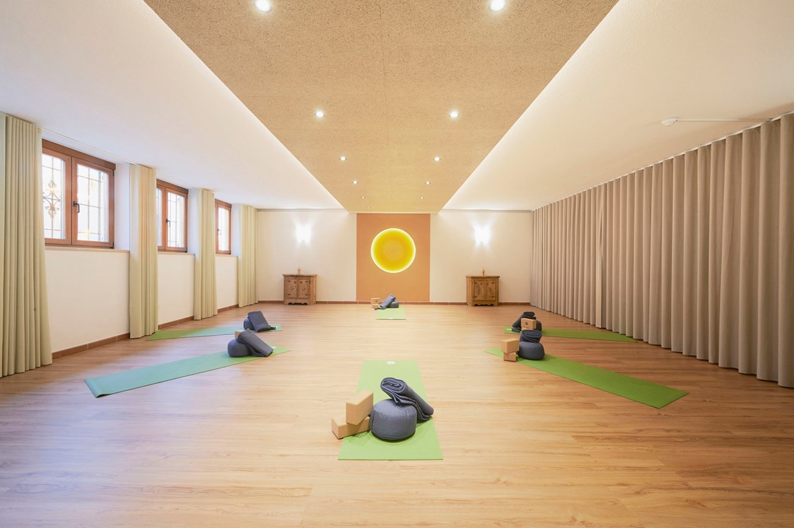 Biohotel: Yogaraum für Yoga und Meditation - Vegan Hotel LA VIMEA