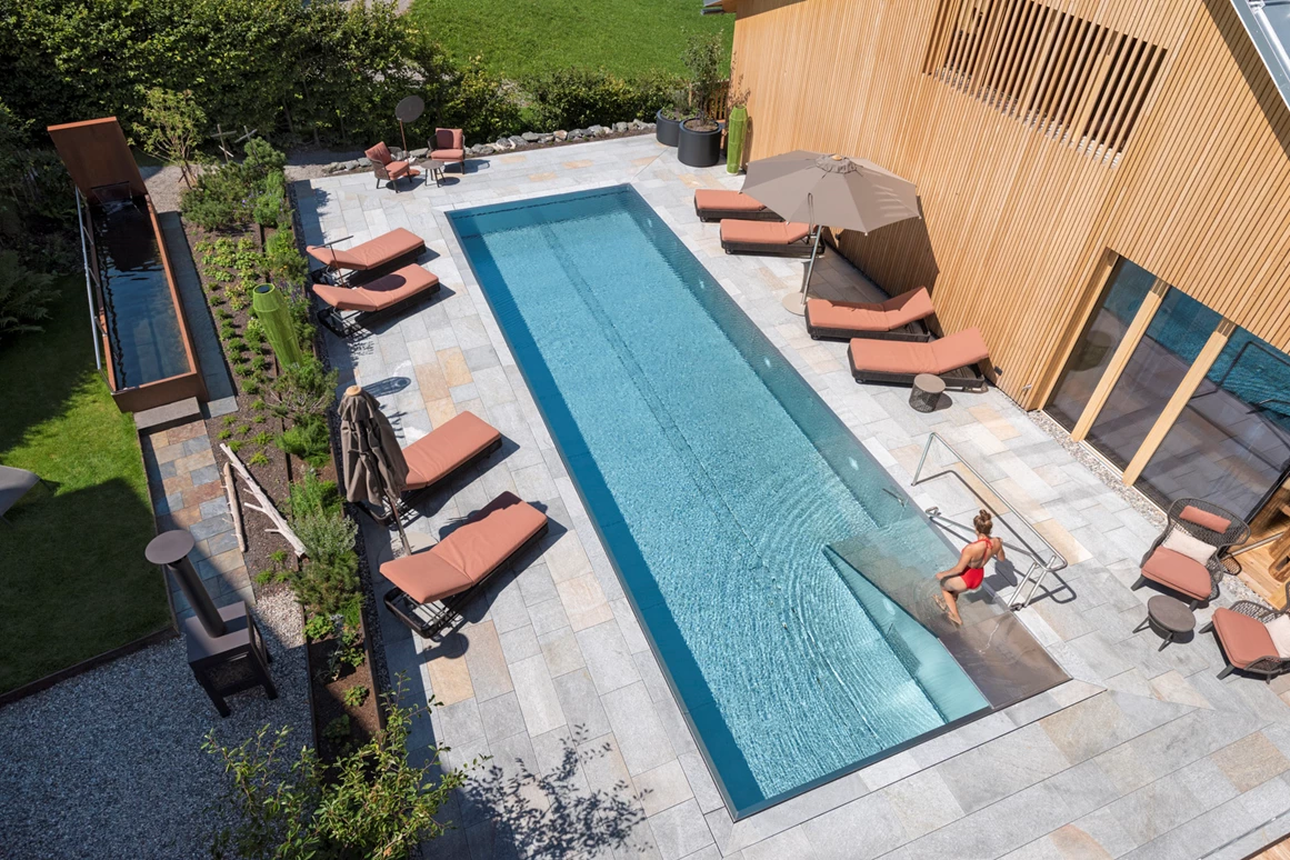 Biohotel: Infinitypool - Biohotel Oswalda Hus