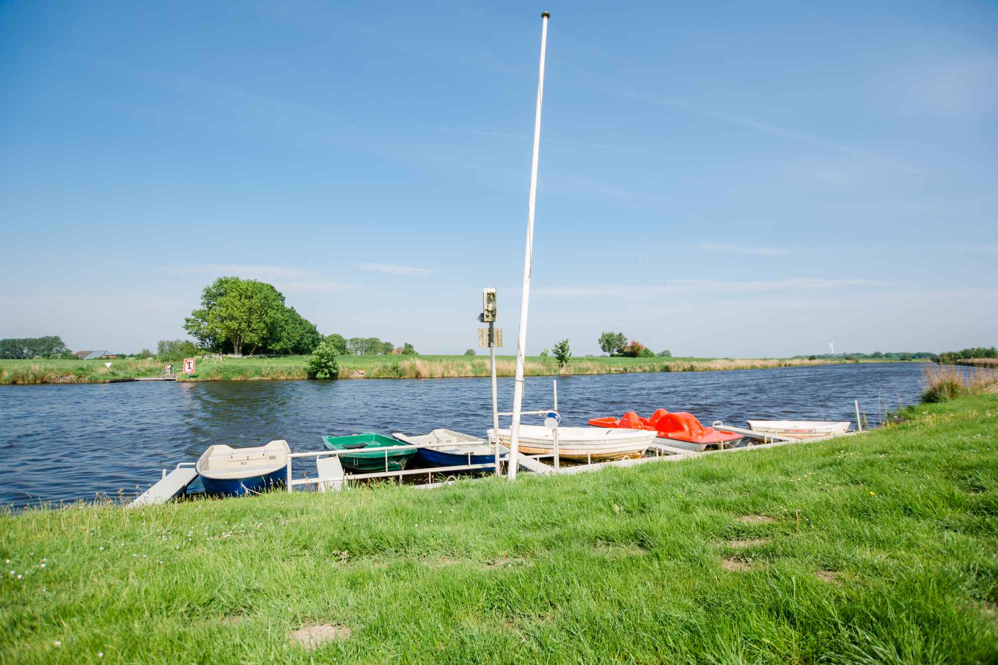 Biohotel: Naturgarten in der Ferienwohnanlage (ca. 8km vom Hotel entfernt) - Hotel Reichshof GmbH