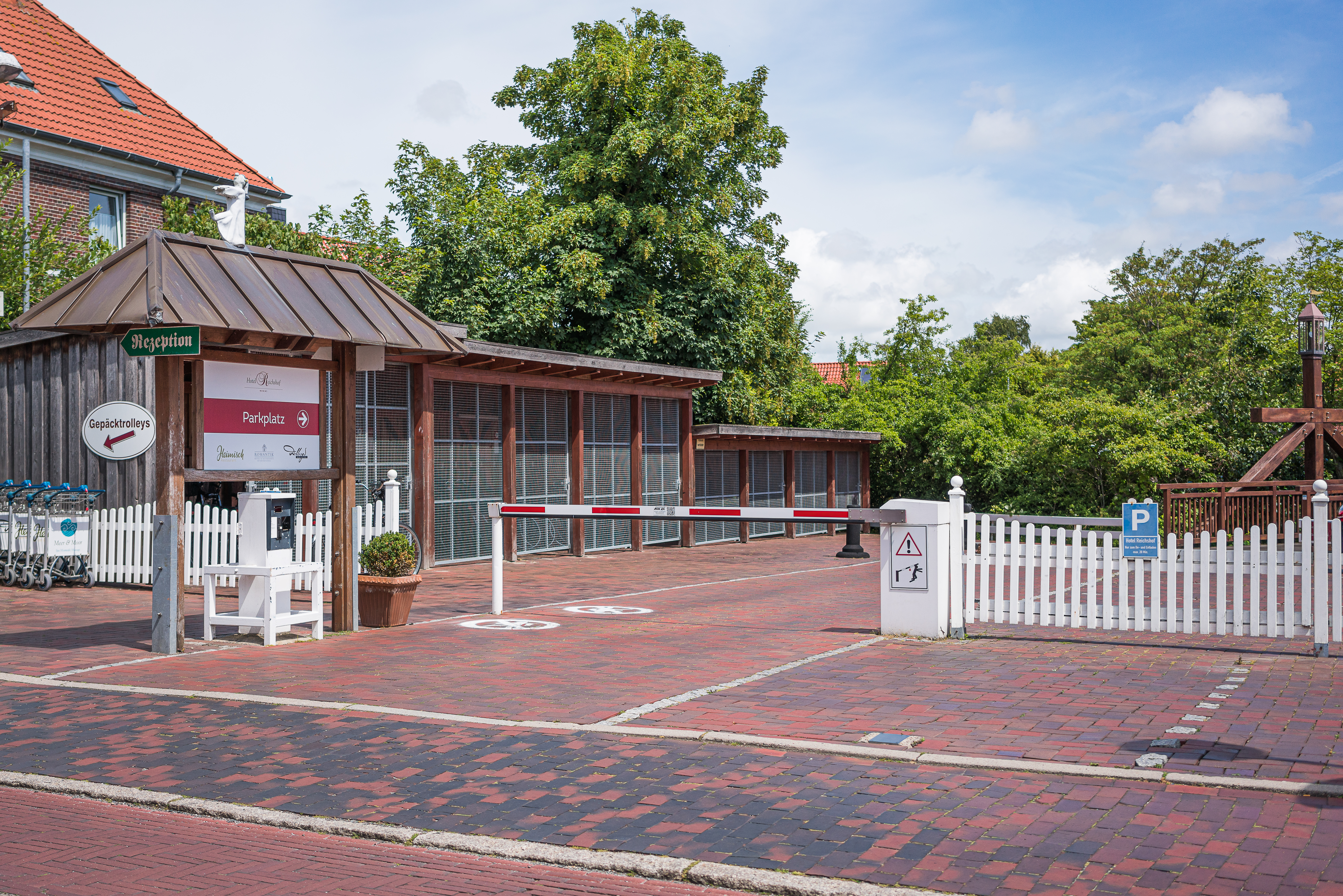 Biohotel: Parkplatz - Tides Boutique Hotel - by Romantik®