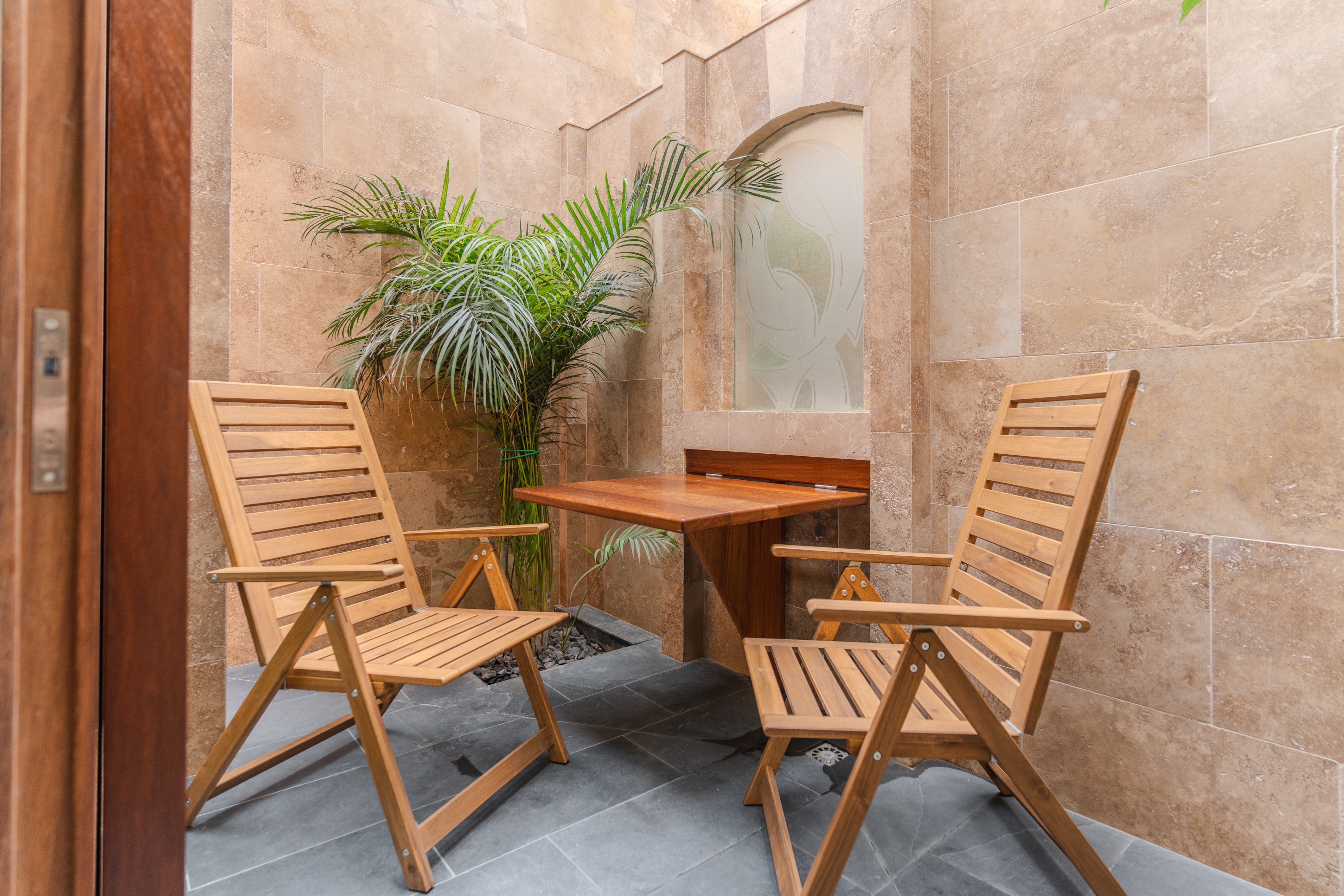 Biohotel: Villa Arte
Suite Azul
Patio - VILLA ARTE exclusive Ferienapartments