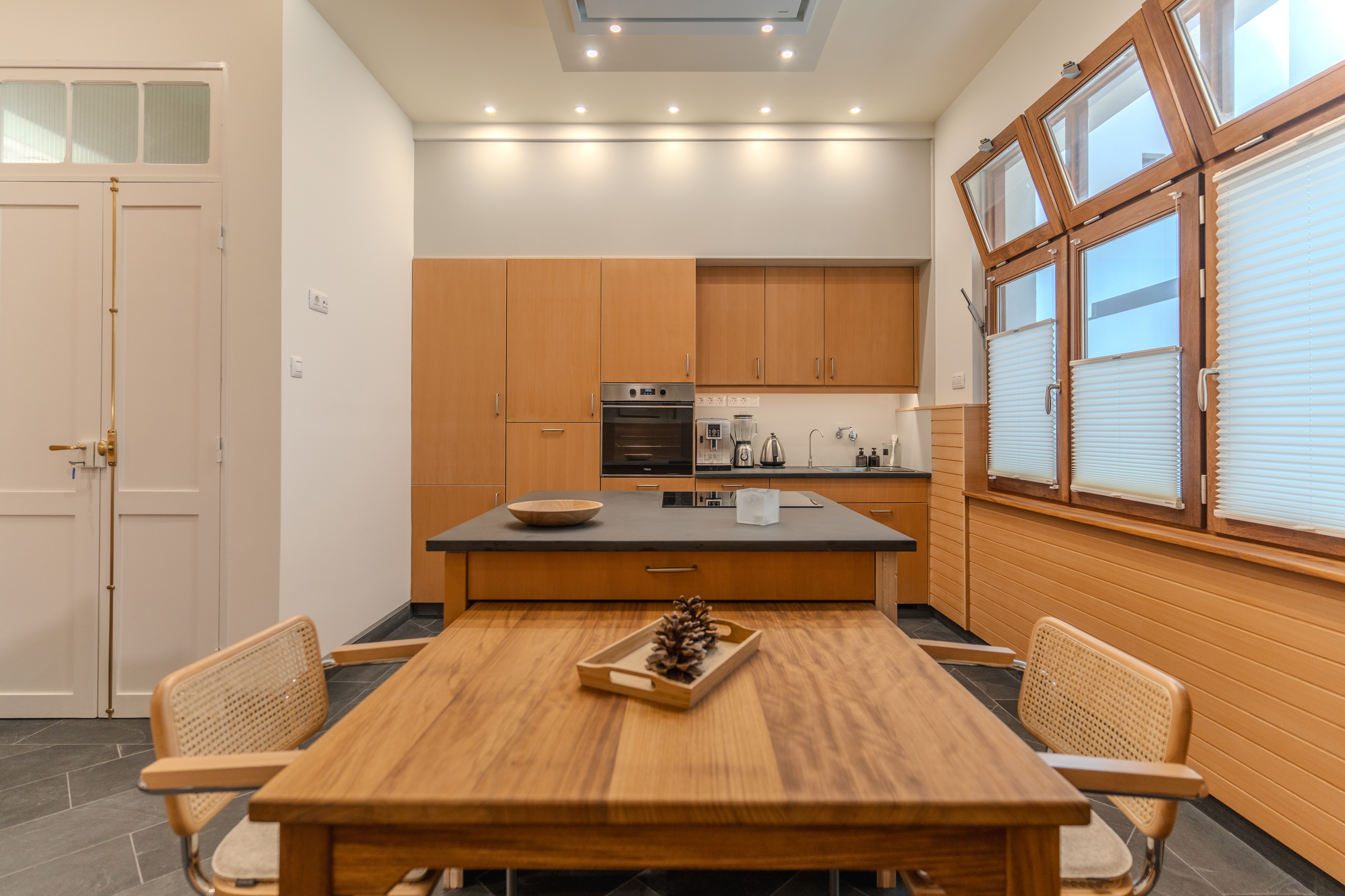 Biohotel: Villa Arte
Apartment "Suite Azul"
Voll ausgestattete Küche - VILLA ARTE Teneriffa | exklusive Apartments