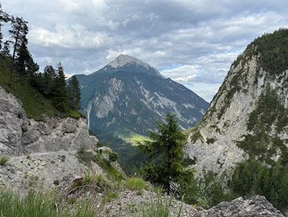 Naturhotel - Ferienwohnungen - Umhausen - Abfahrt Tarrenton Alm nach Nassereith - il nido