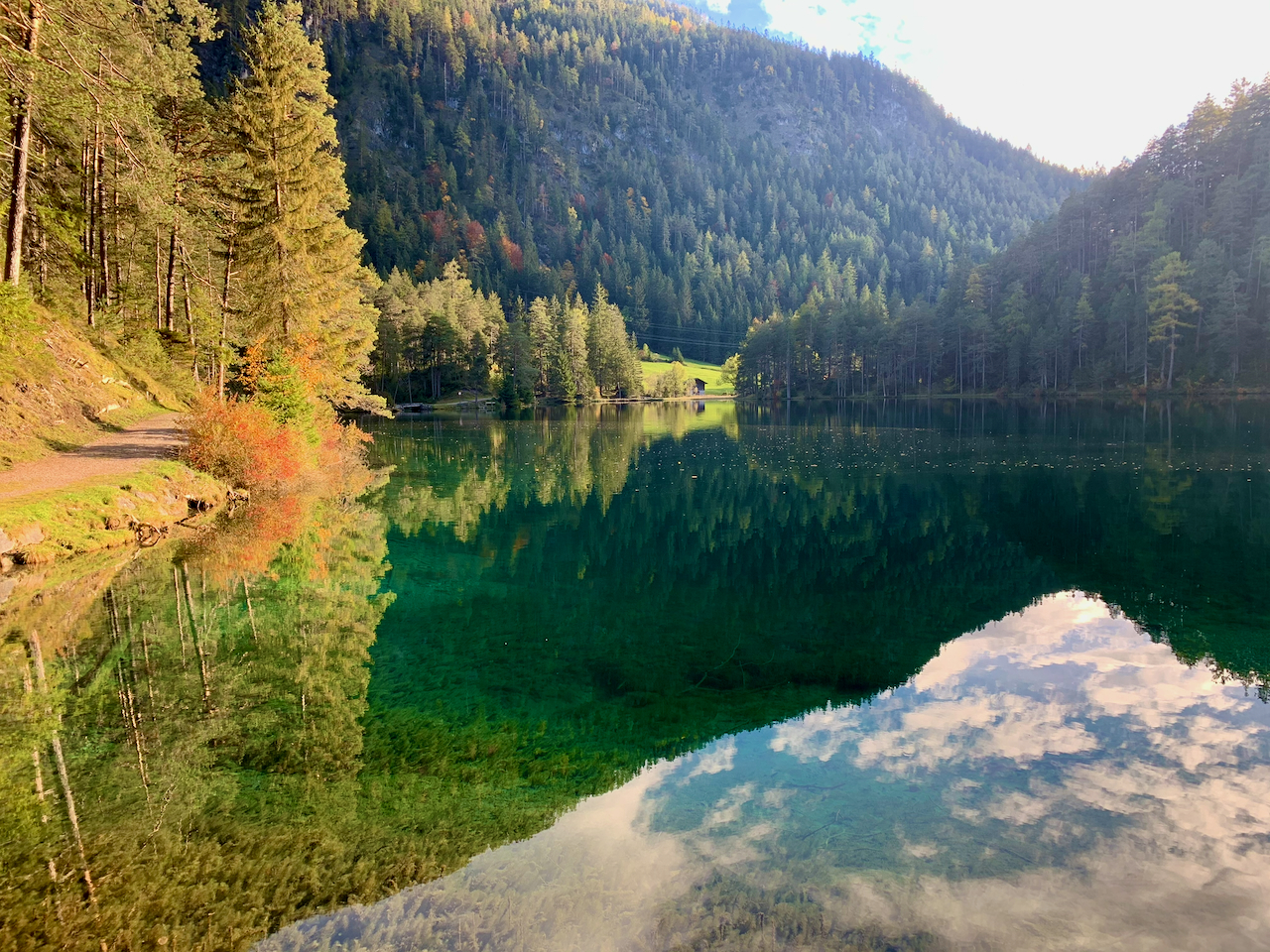 Biohotel: Das Naturjuwel Fernsteinsee, jump in am Ende einer Wanderung, oder für den entspannten Spaziergang - il nido