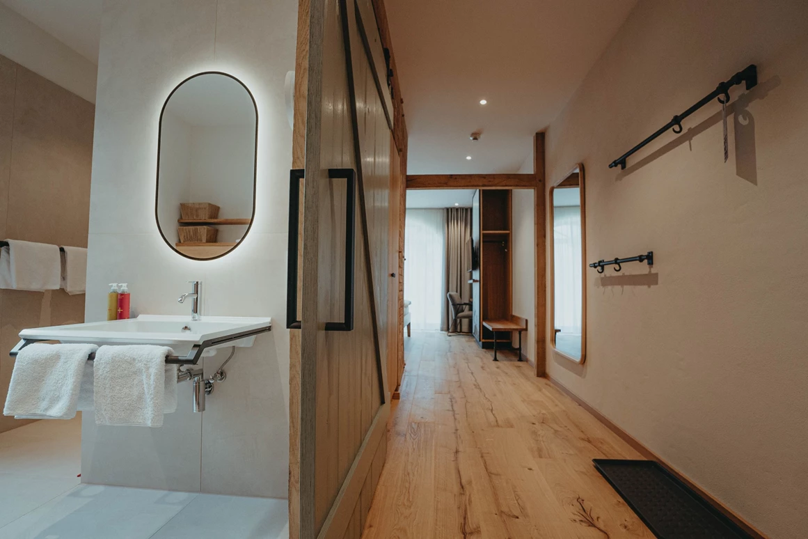 Biohotel: Viel Platz im barrierefreiem Zimmer - Biohotel Wildland