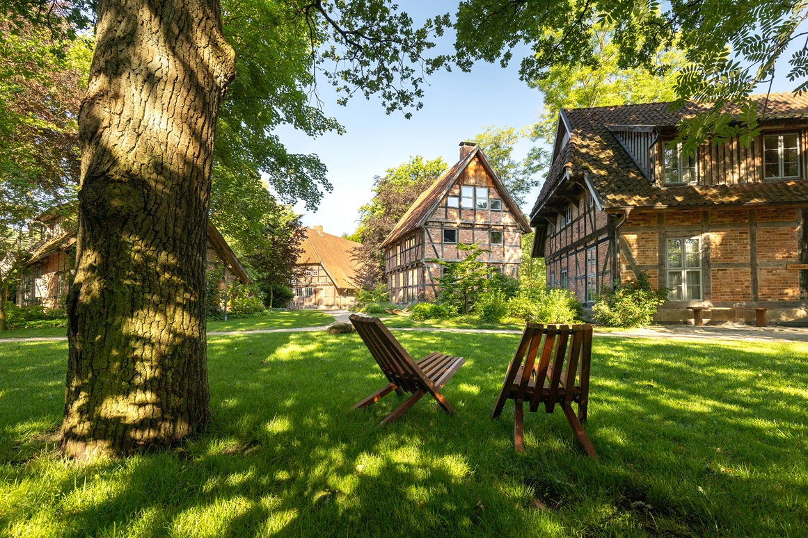 Biohotel: Viel Platz für Ruhe im Garten - Biohotel Wildland