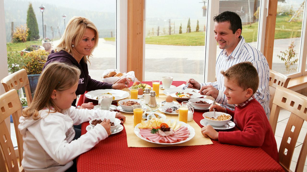 Nature hotel - Eberstein - Bio-Frühstück - Bauernhof Petschnighof