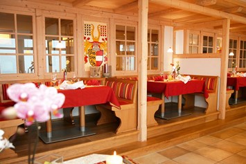 Biohotel: Restaurant mit saisonaler und regionaler Küche - Bio-Bauernhof Petschnighof