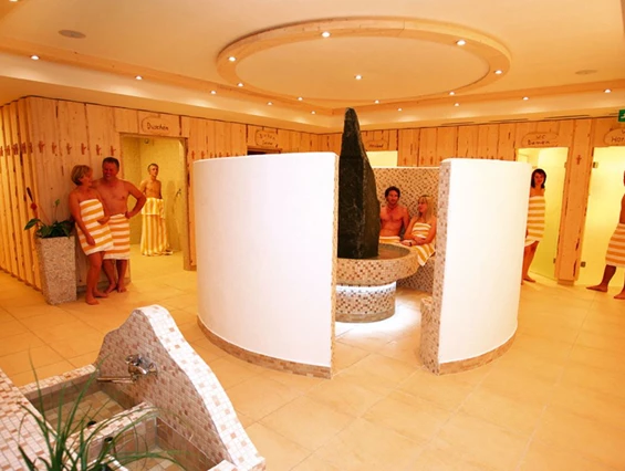 Biohotel: Wellnessbereich mit Sauna - Bio-Bauernhof Petschnighof