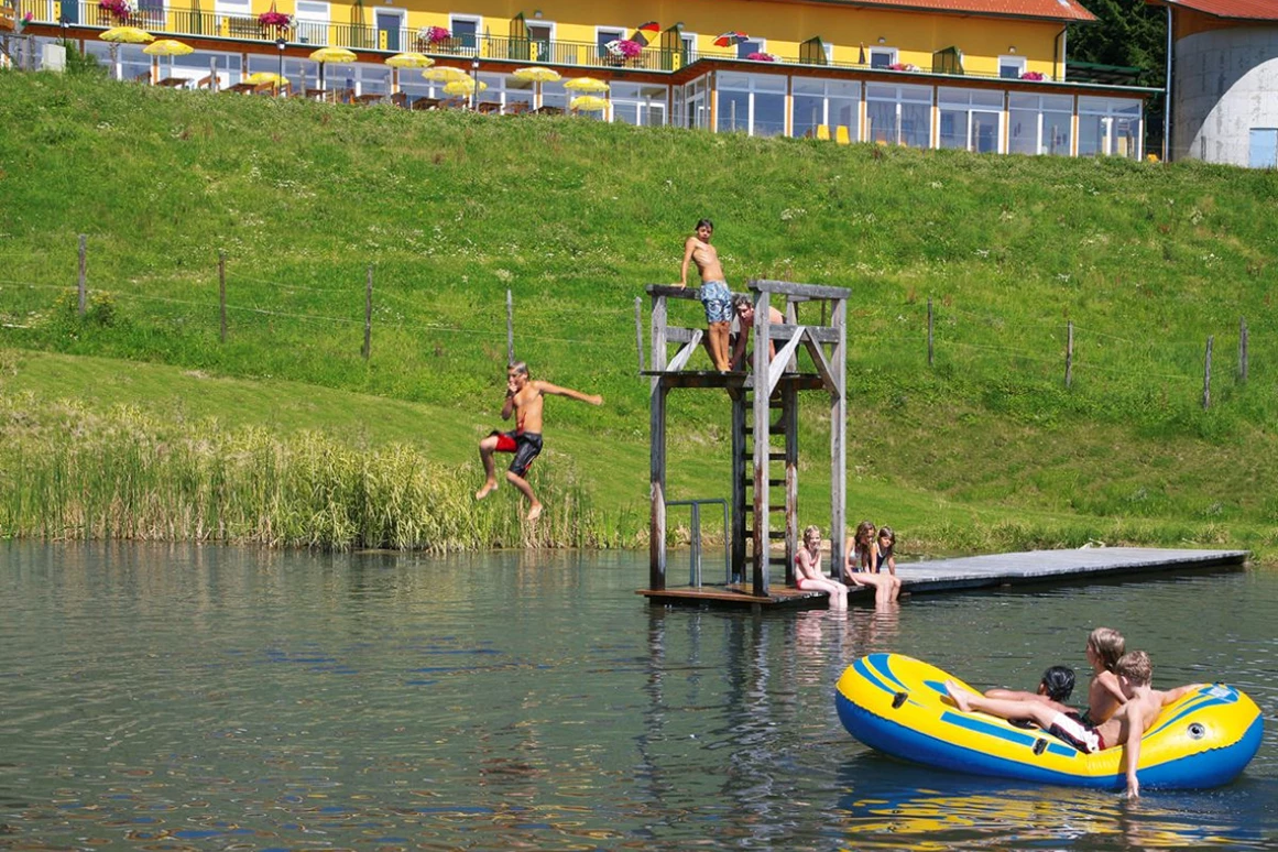 Biohotel: Sommer, Sonne, See - Bio-Bauernhof Petschnighof